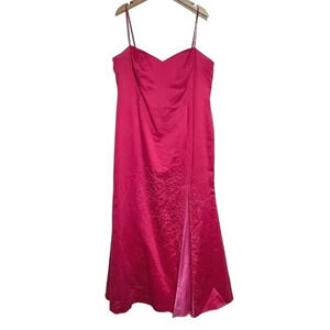 Davis’s Bridal‎ plus-size 18 Barbie pink satin spaghetti strap embellished gown